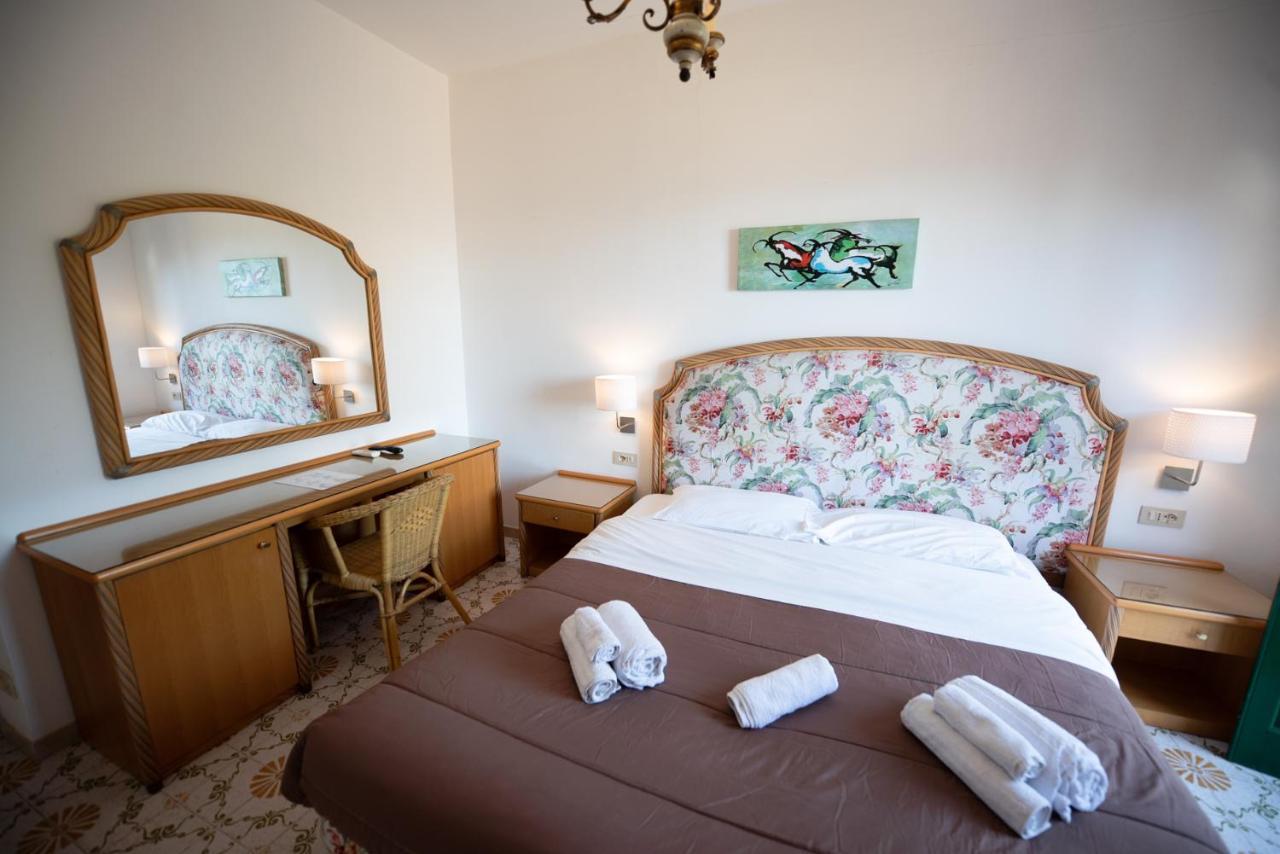 Moschella Guest house *